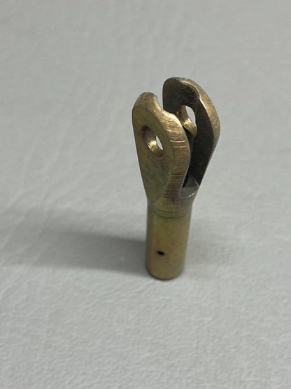 488-327 Piper Terminal Clevis