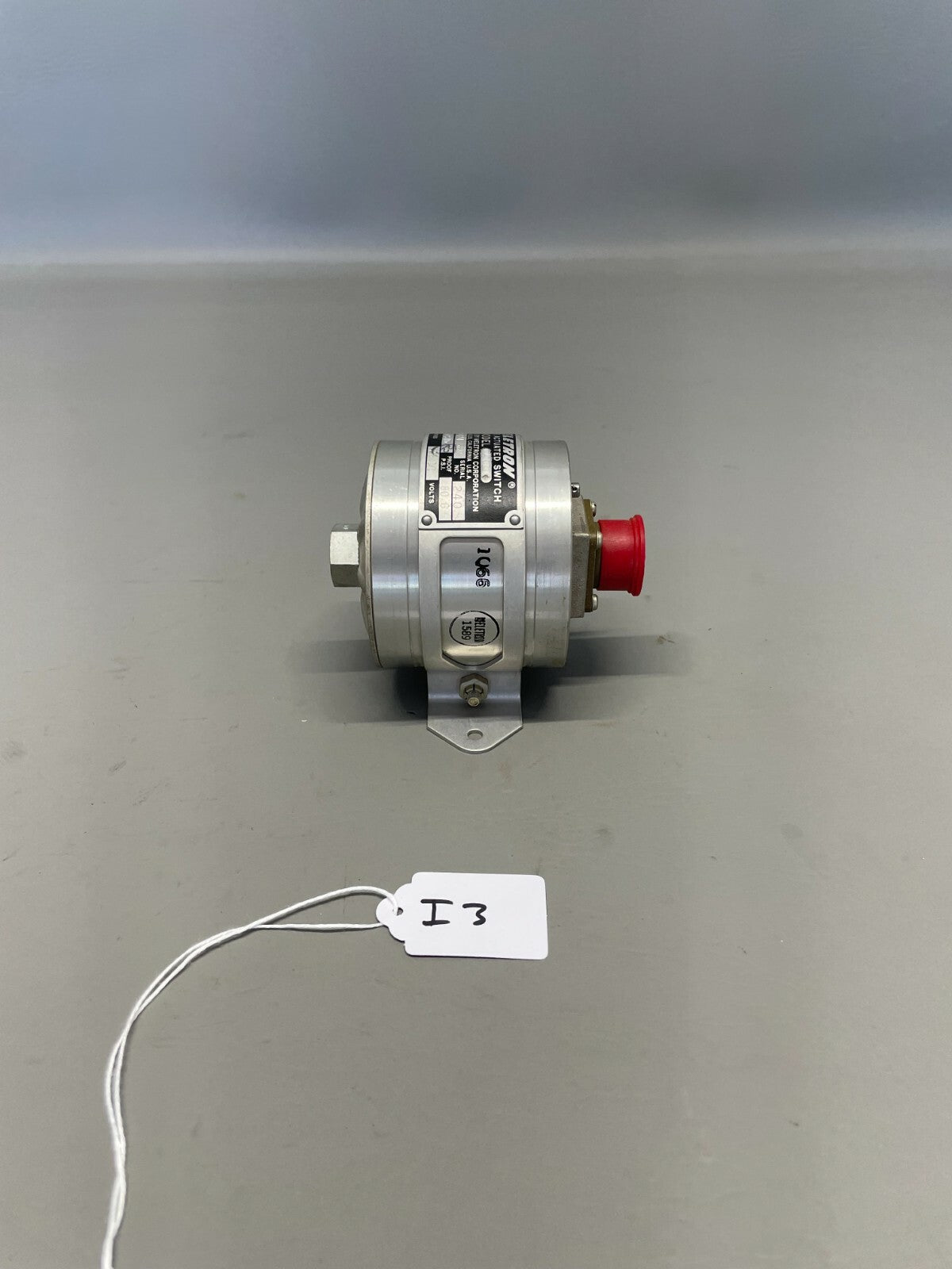 410B-15L-389 Meletron Pressure Actuated Switch 