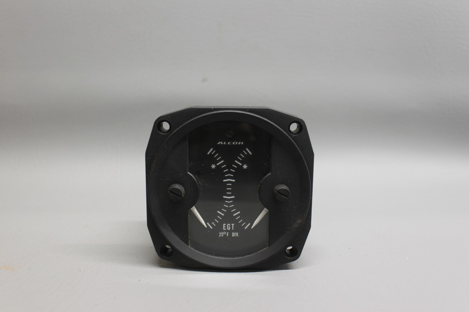 204-18A Alcor EGT Indicator