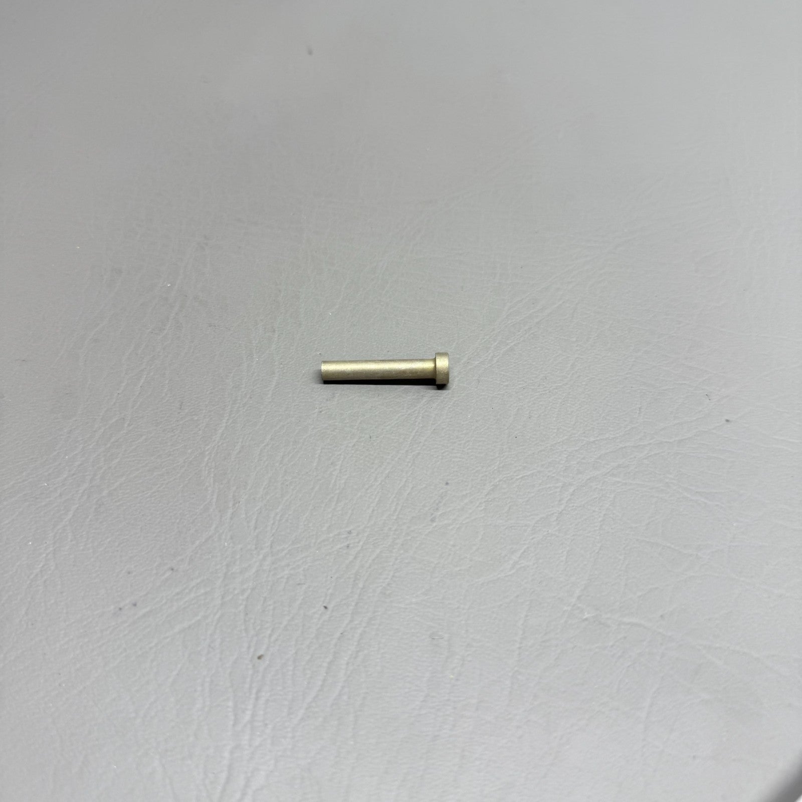 5819208-2 Cessna Axle