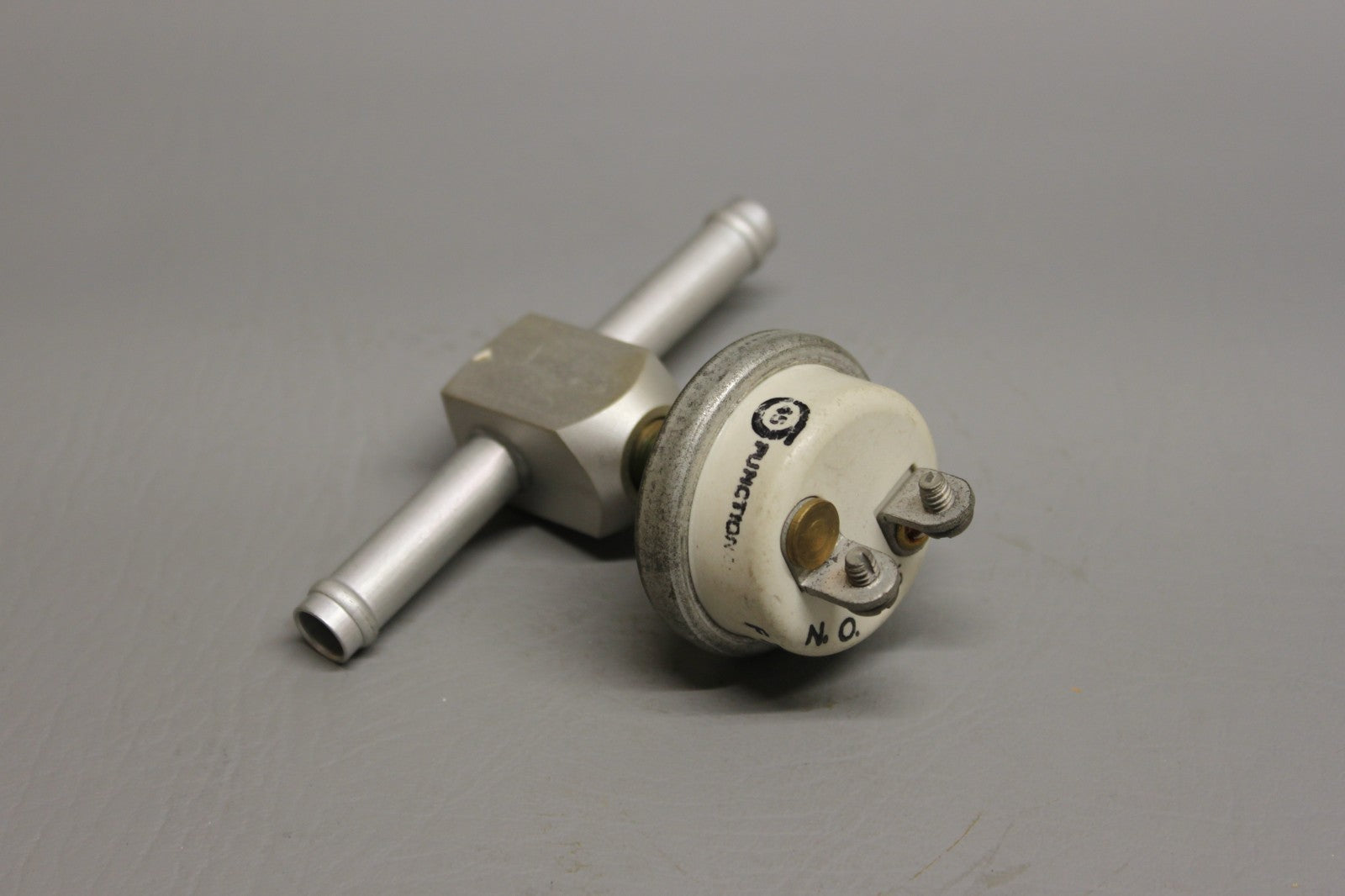 2E14-16-15 Airborne De-Ice Pressure Switch