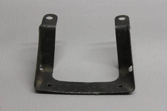 21517-000 Piper Bracket