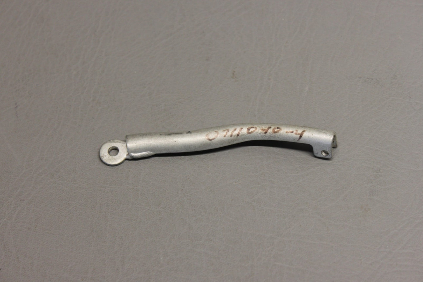 0711040-4 Cessna Door Stop Arm Assy
