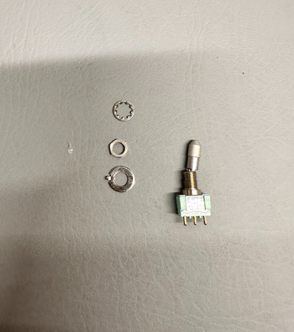 587-955 Piper Aircraft Switch