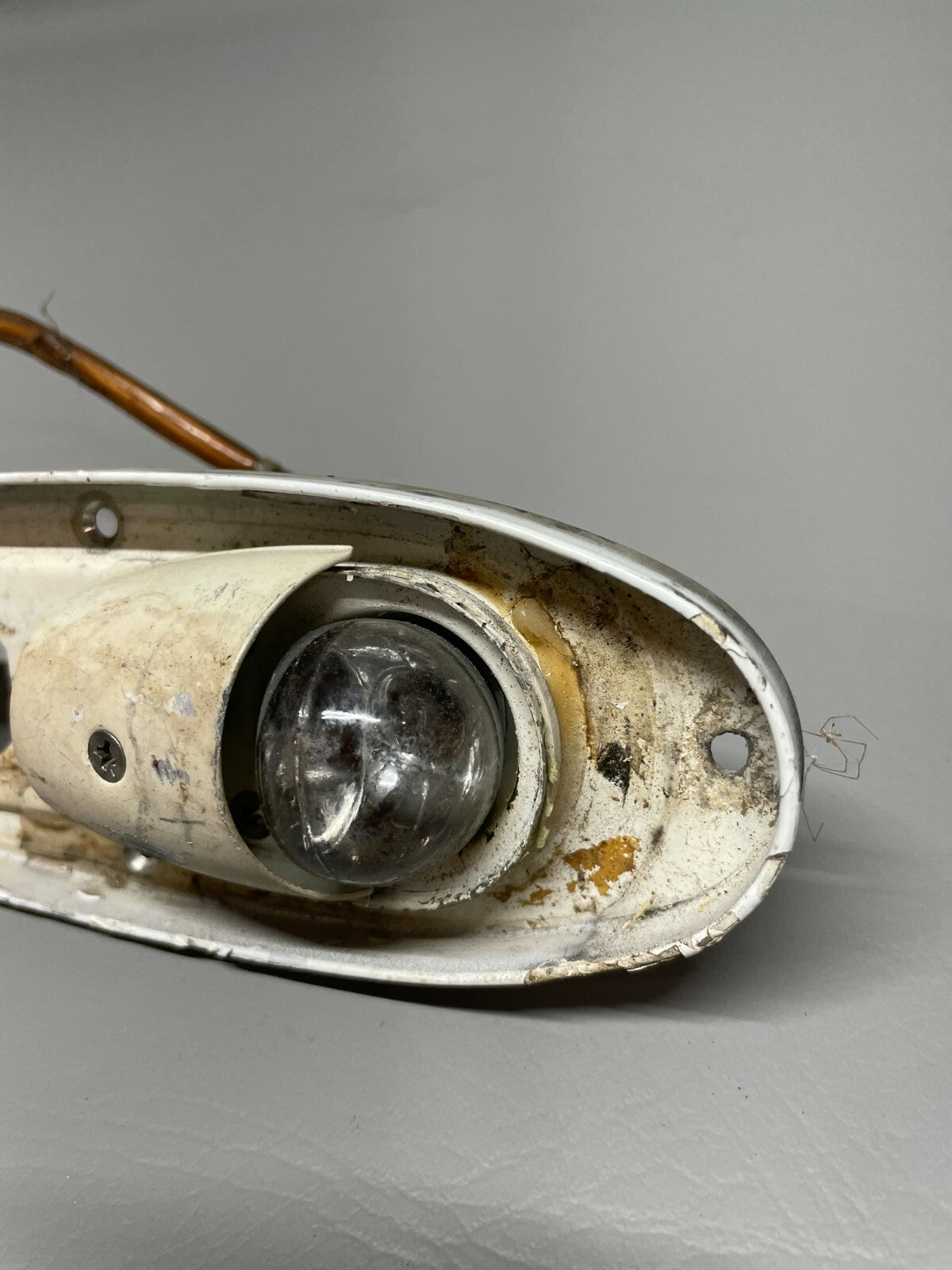 Grimes Left Wingtip Nav Light Assy P/N 30-1085-1