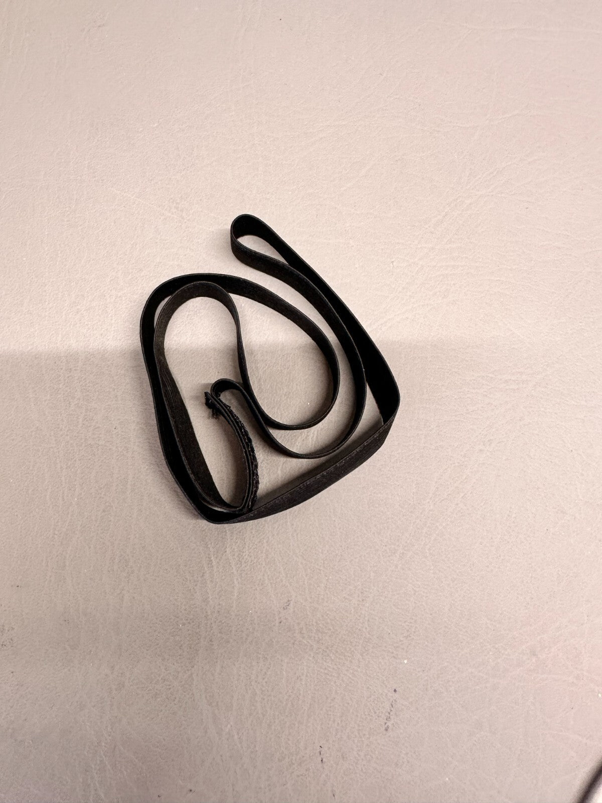 77725-033 Piper PA-38 Strap