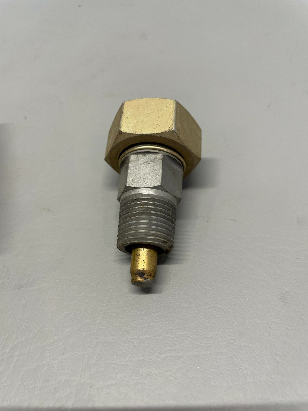 TCM Continental Sending Unit P/N 7386295