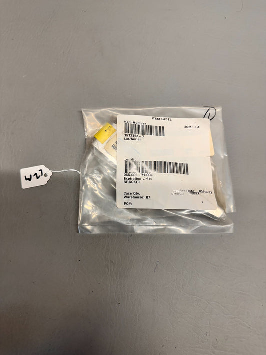 1512353-7 Cessna Bracket(NEW)