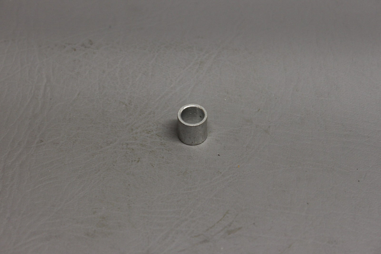 42129-008 Piper PA-31T Bushing Main Landing Gear