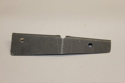 52109-000 Piper Bracket