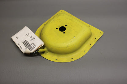 25697-000 Piper Plate