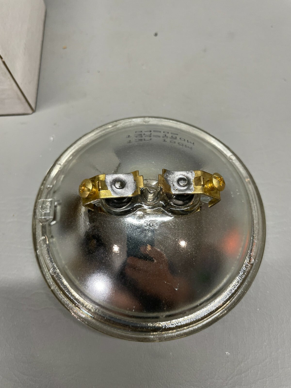 AML Q4509 SEALED BEAM BULB 14V P/N 11-12157