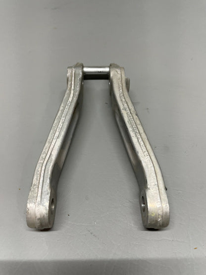 Piper PA23 Aztec/Apache Main Landing Gear Lower Drag Brace Arm P/N 16188-1 