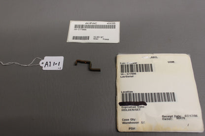 10-377006 Lycoming Holder/Set