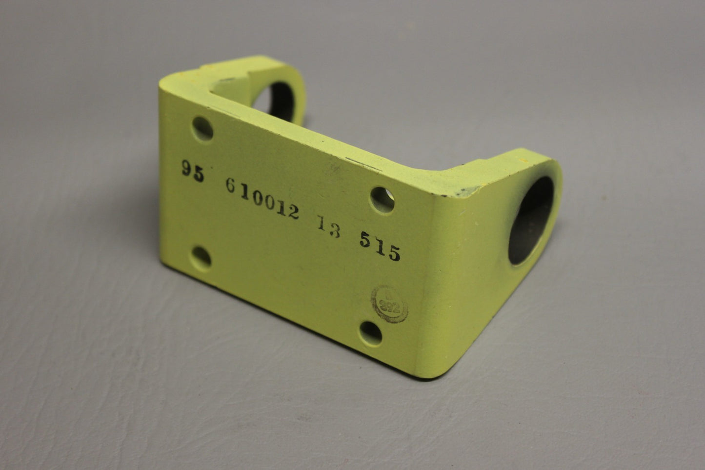 95-610012-13 Beechcraft Elevator Inboard Hinge