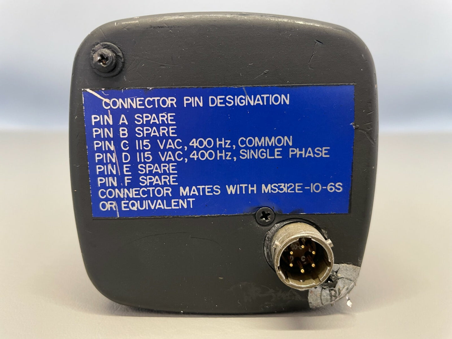Beechcraft Attitude Indicator RCA26C-8 P/N 102-0076-01