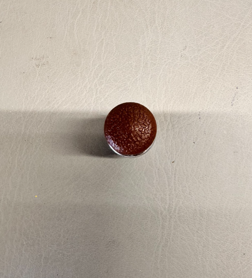 472-869 Piper Lighter Knob