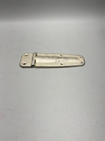 Cessna 150 Door Hinge P/N 0711037-498 (NEW)
