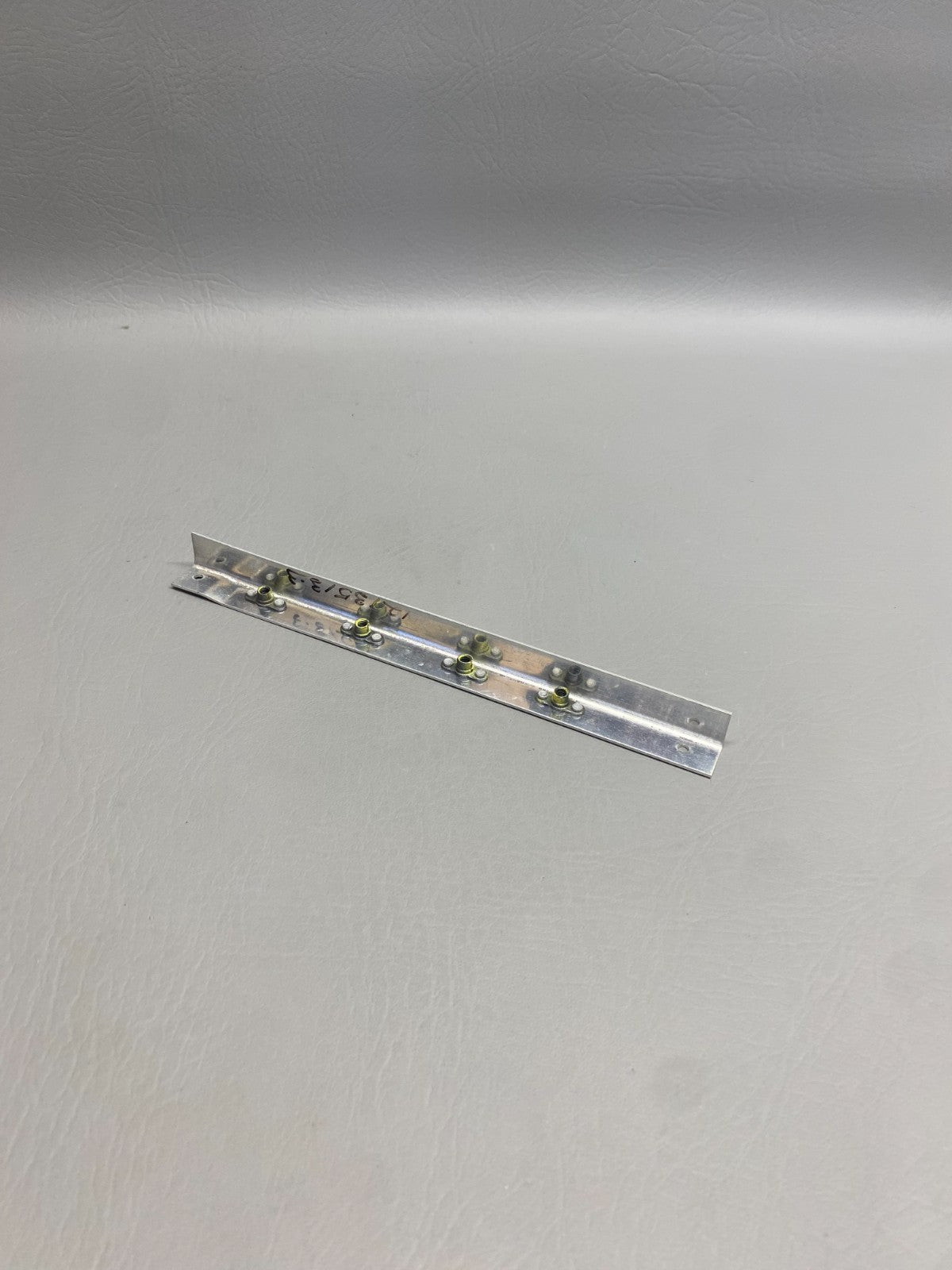 1213513-3 Cessna Stiffener