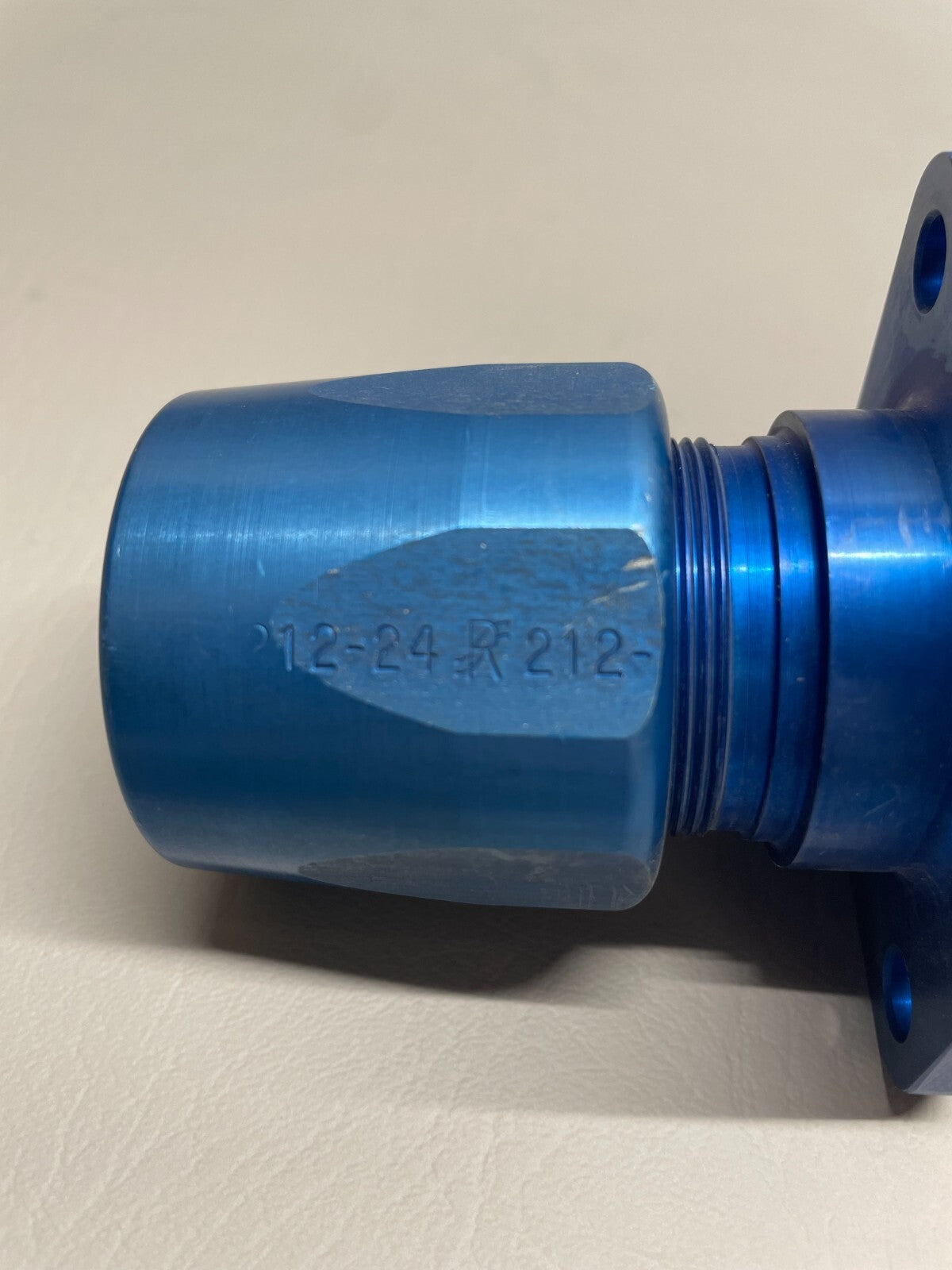 Aircraft Fuel Coupling P/N R2111GR-24-00