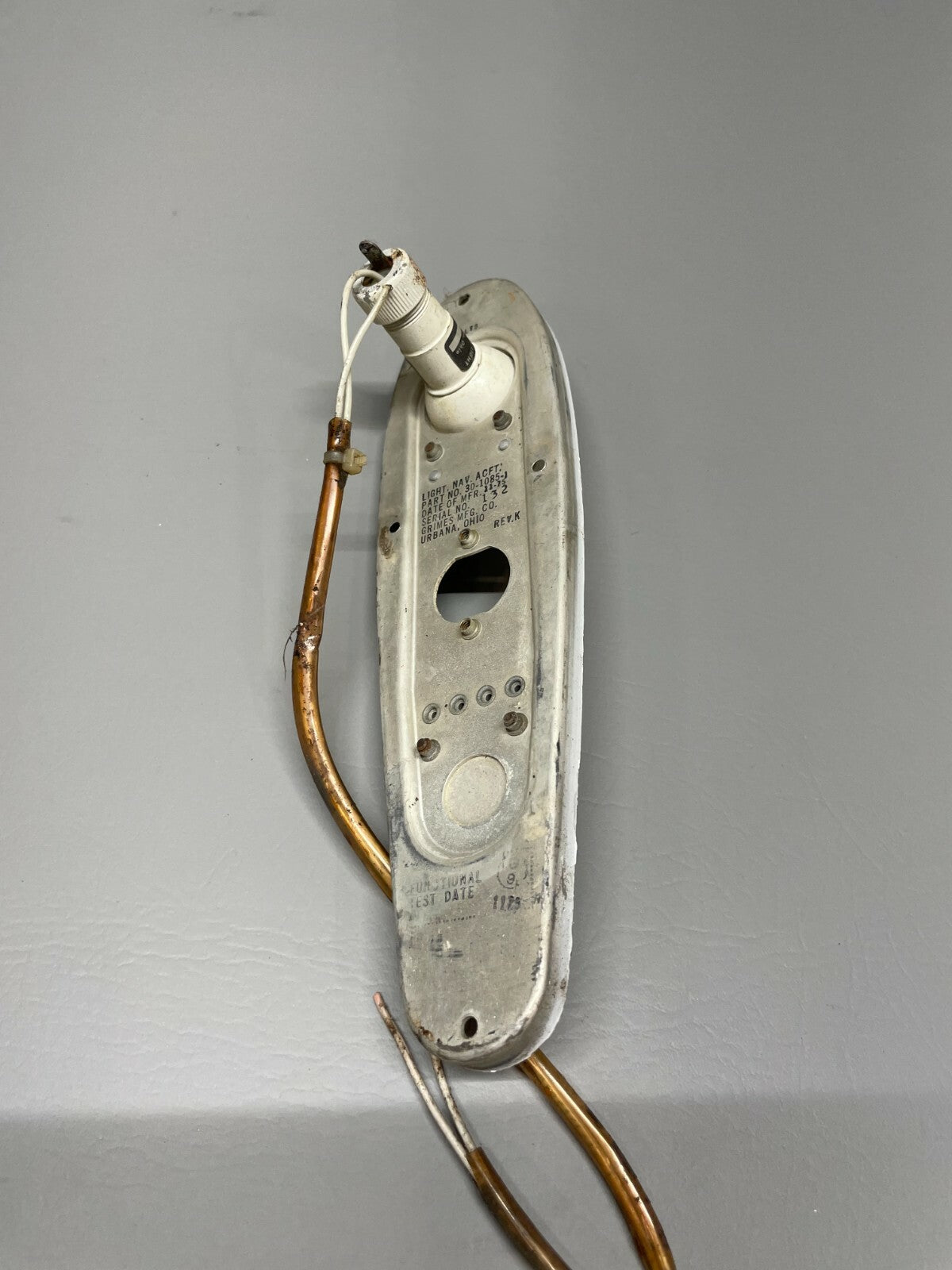 Grimes Left Wingtip Nav Light Assy P/N 30-1085-1
