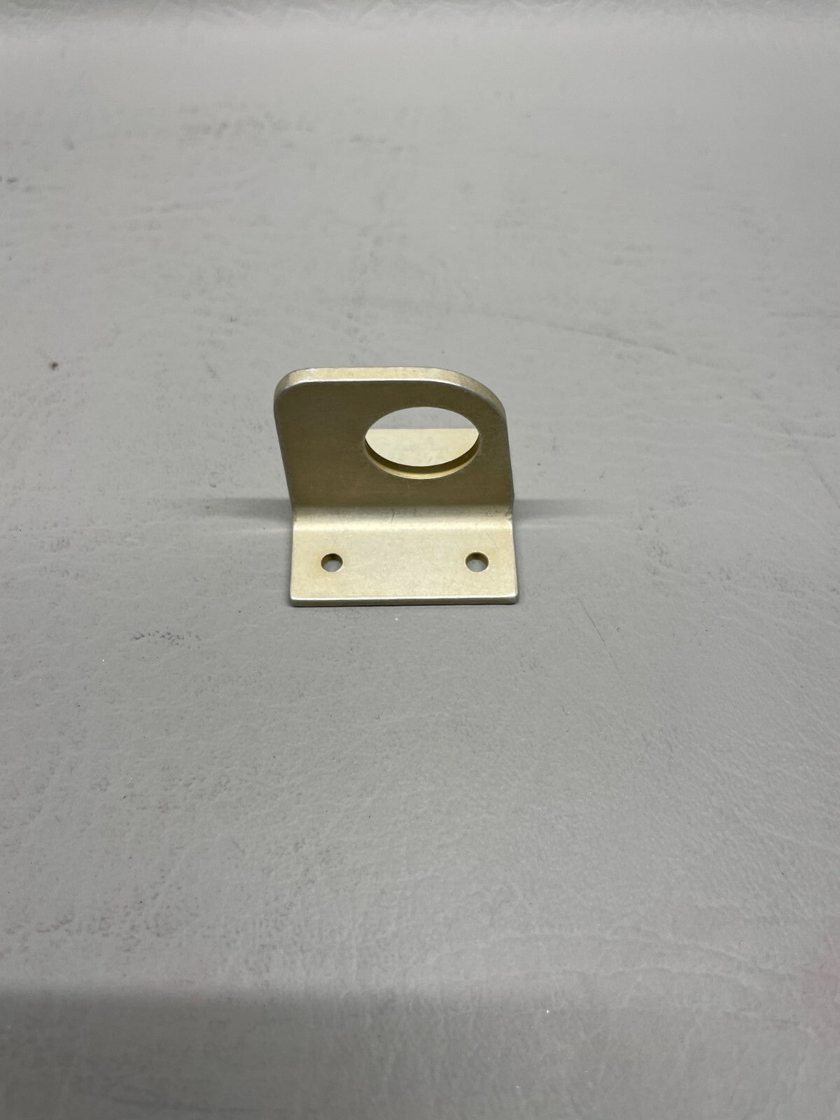 Cessna Bracket P/N 2052036-1 (NEW)