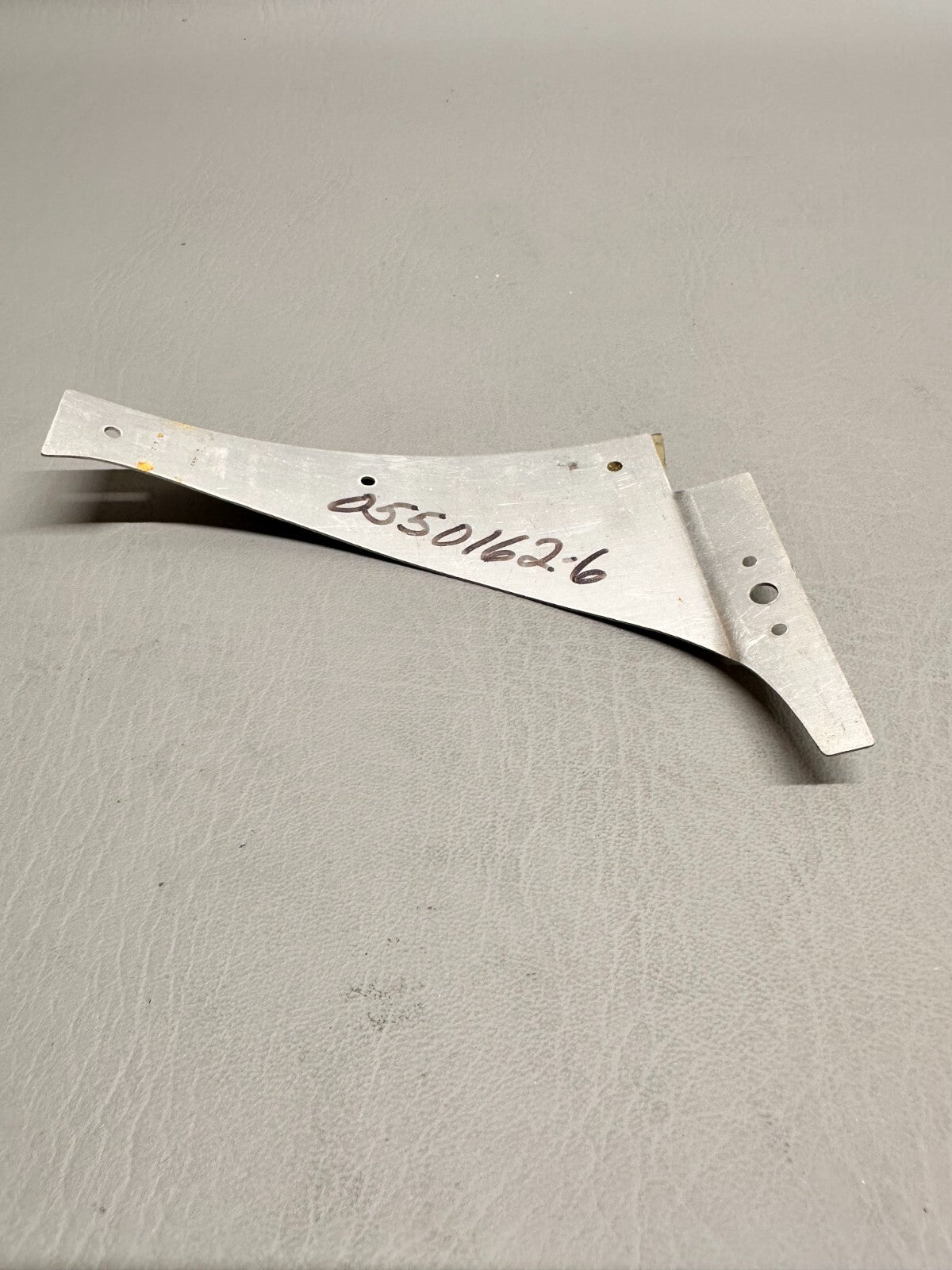 0550162-6 Cessna 170 Prop Spinner Fillet