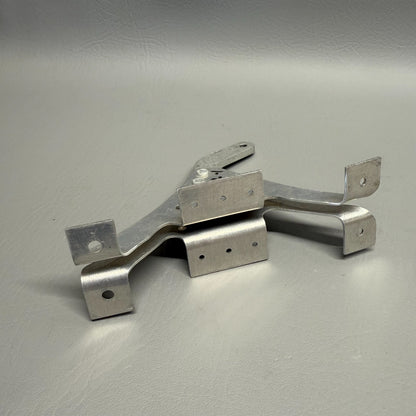 1217012-1 Cessna T210/P210 Nose Gear Door Bracket Assy (NEW)