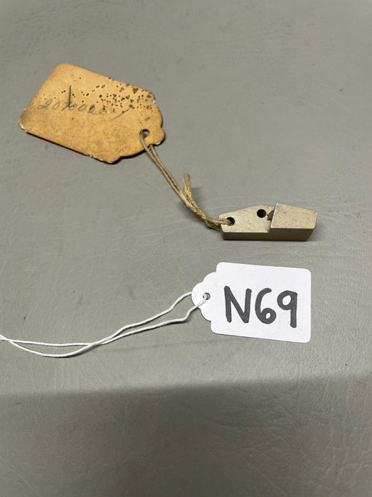 Cessna Landing Gear Downlock Holder  P/N 2070026-1 (NEW)