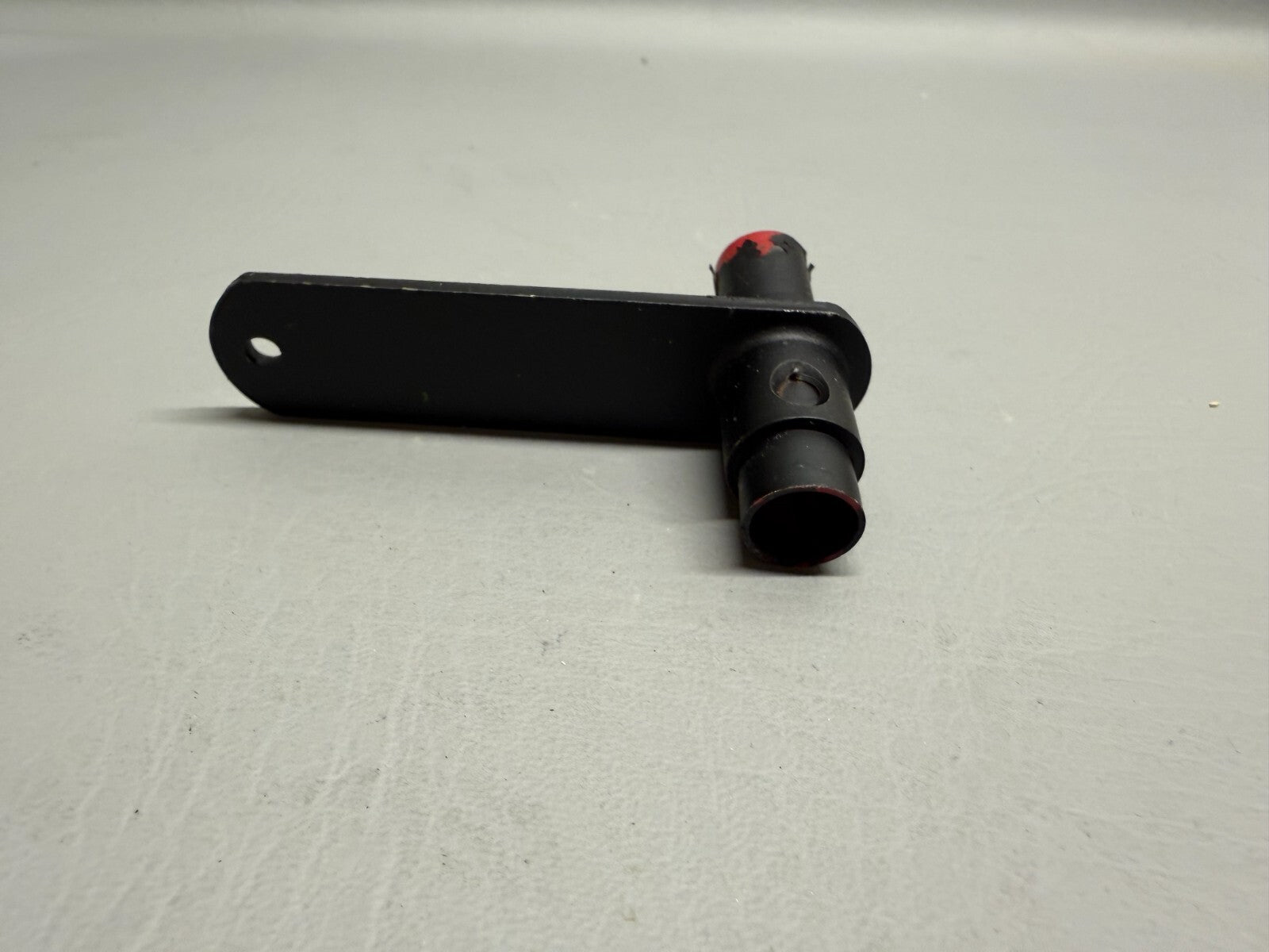 Piper Arm Fuel Selector Control P/N 69092-002