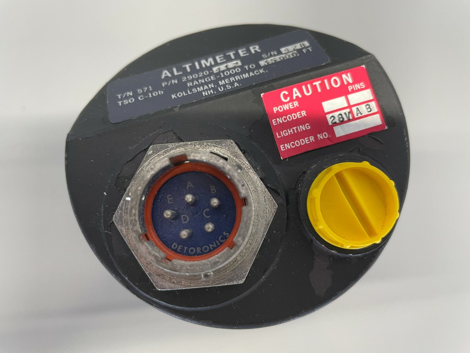 Kollsman Encoding Altimeter (28V) P/N 29020-412