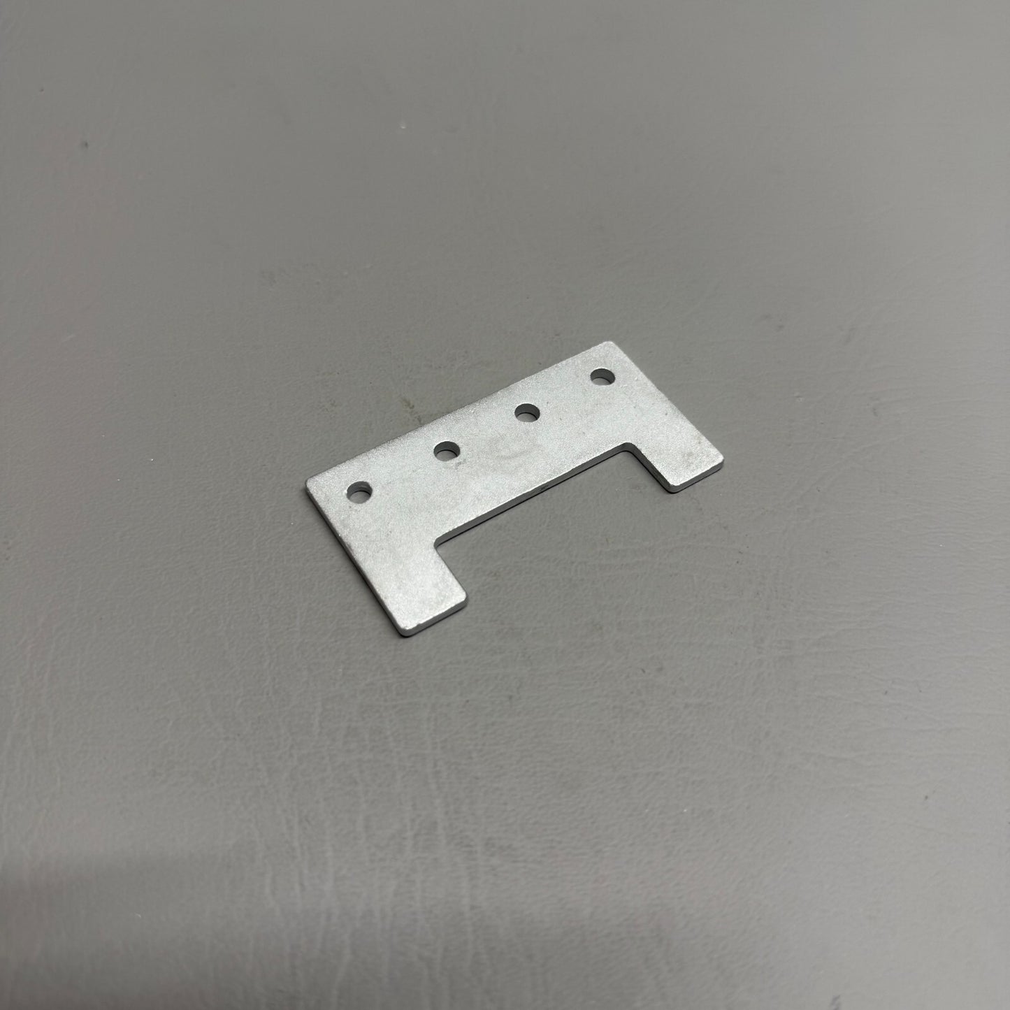 Cessna Seat Plate P/N 0513560-2