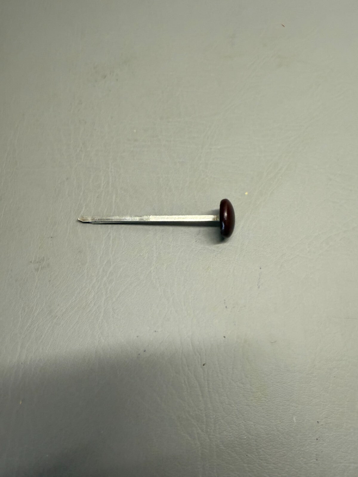 28595-002 Piper Brown Button