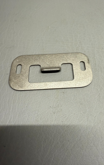 44669-000 Piper Door Catch