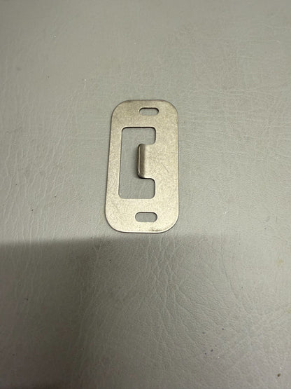44669-000 Piper Door Catch