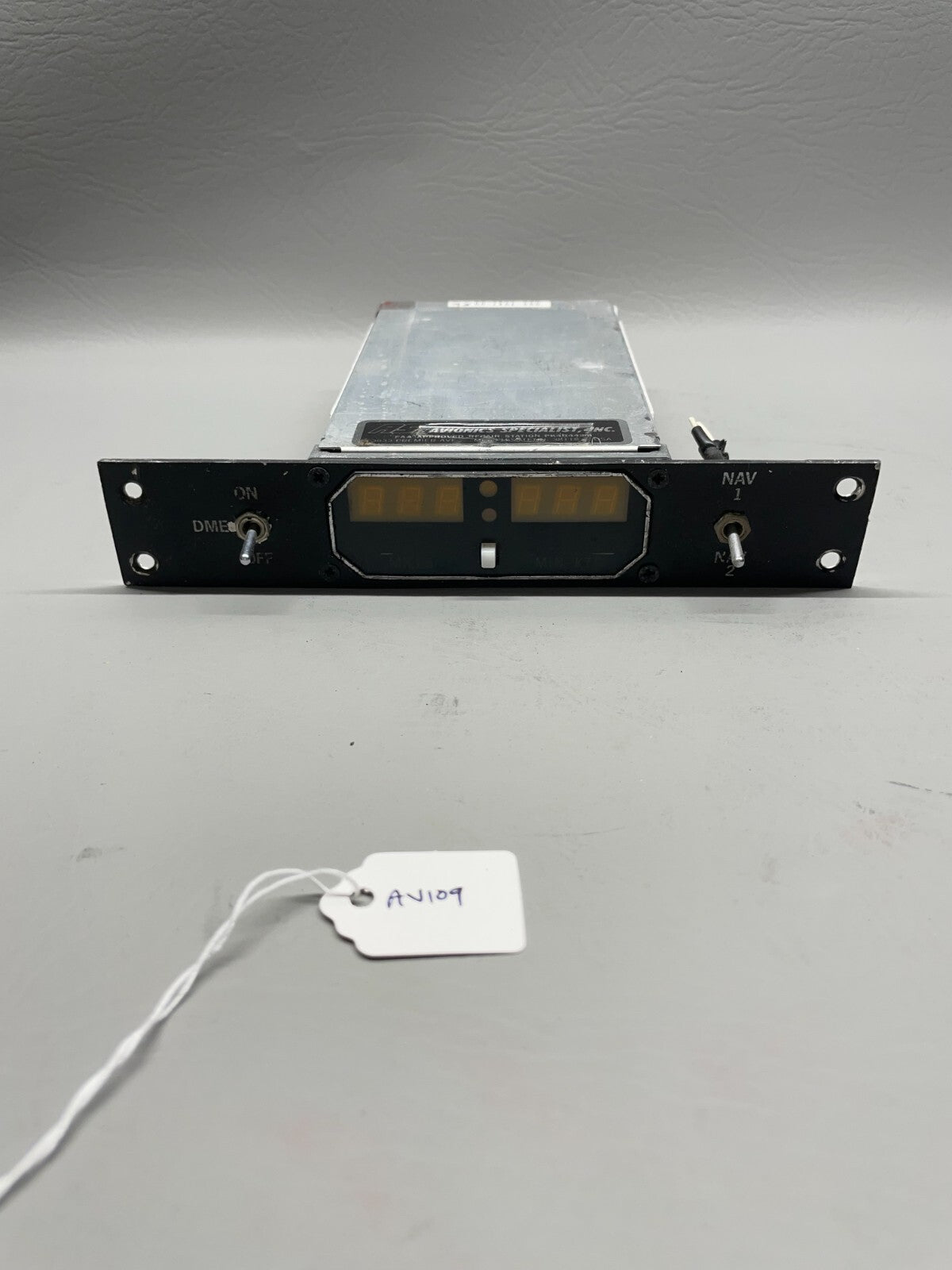 Bendix King DME Indicator P/N 066-3047-00