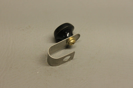 78725-002 Piper Knob