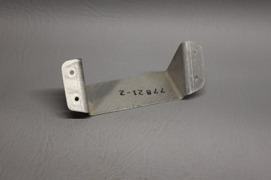 77821-002 Piper Scoop