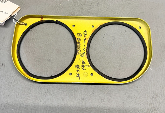 43022-000 Piper PA34-200T Dual Landing Light Retainer