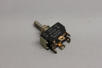487-770 Piper Navigation Light Switch