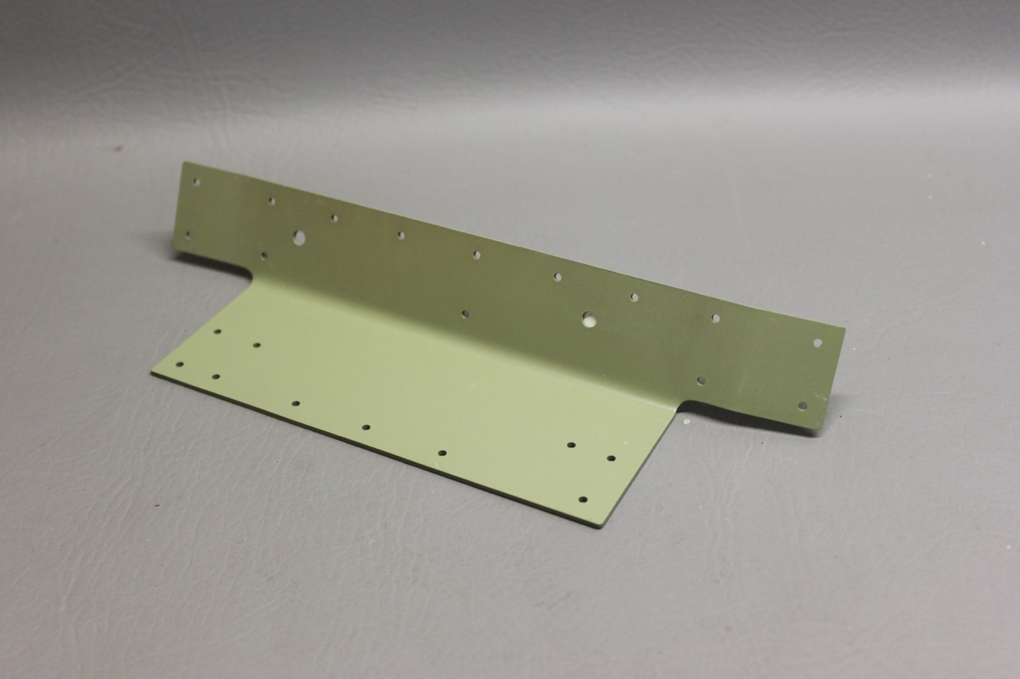 0713495-54 Cessna 172N Bulkhead Stiffener RH