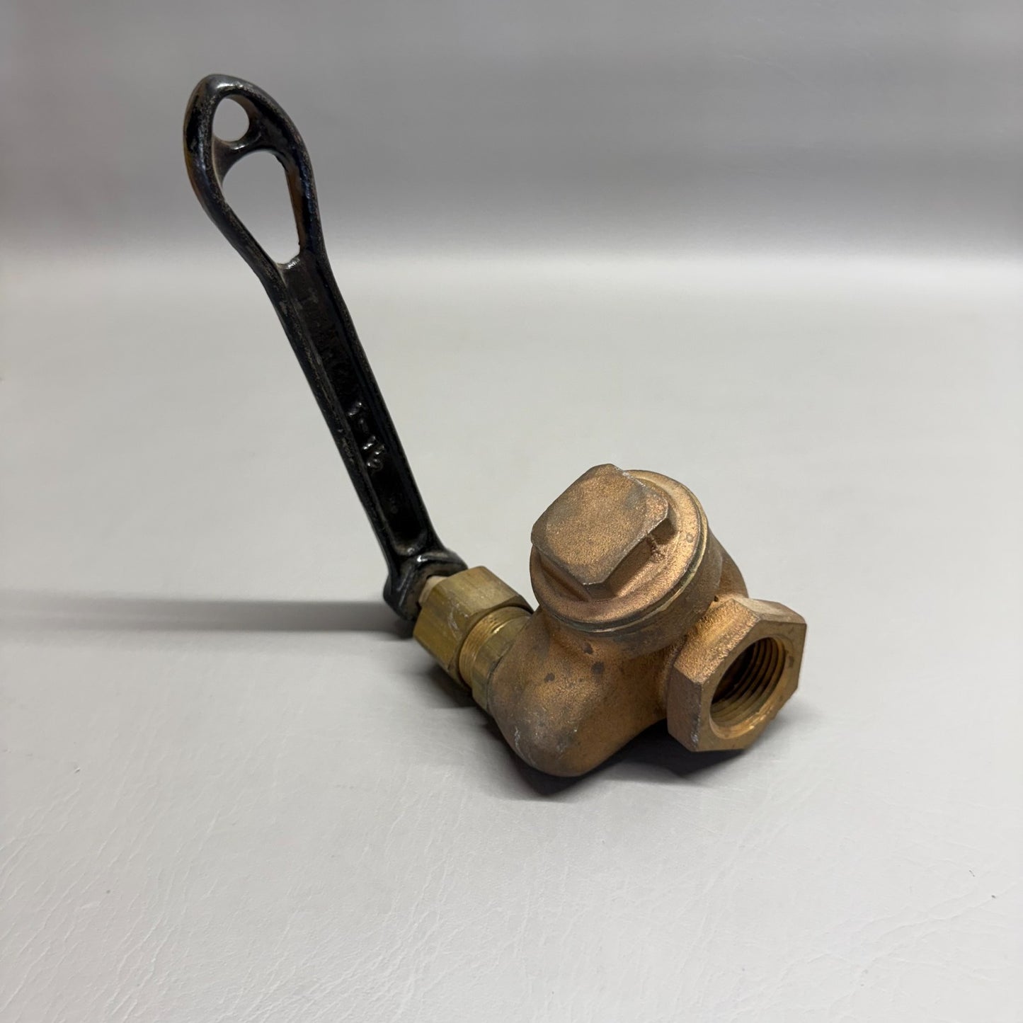 756-500 Piper Valve Assy