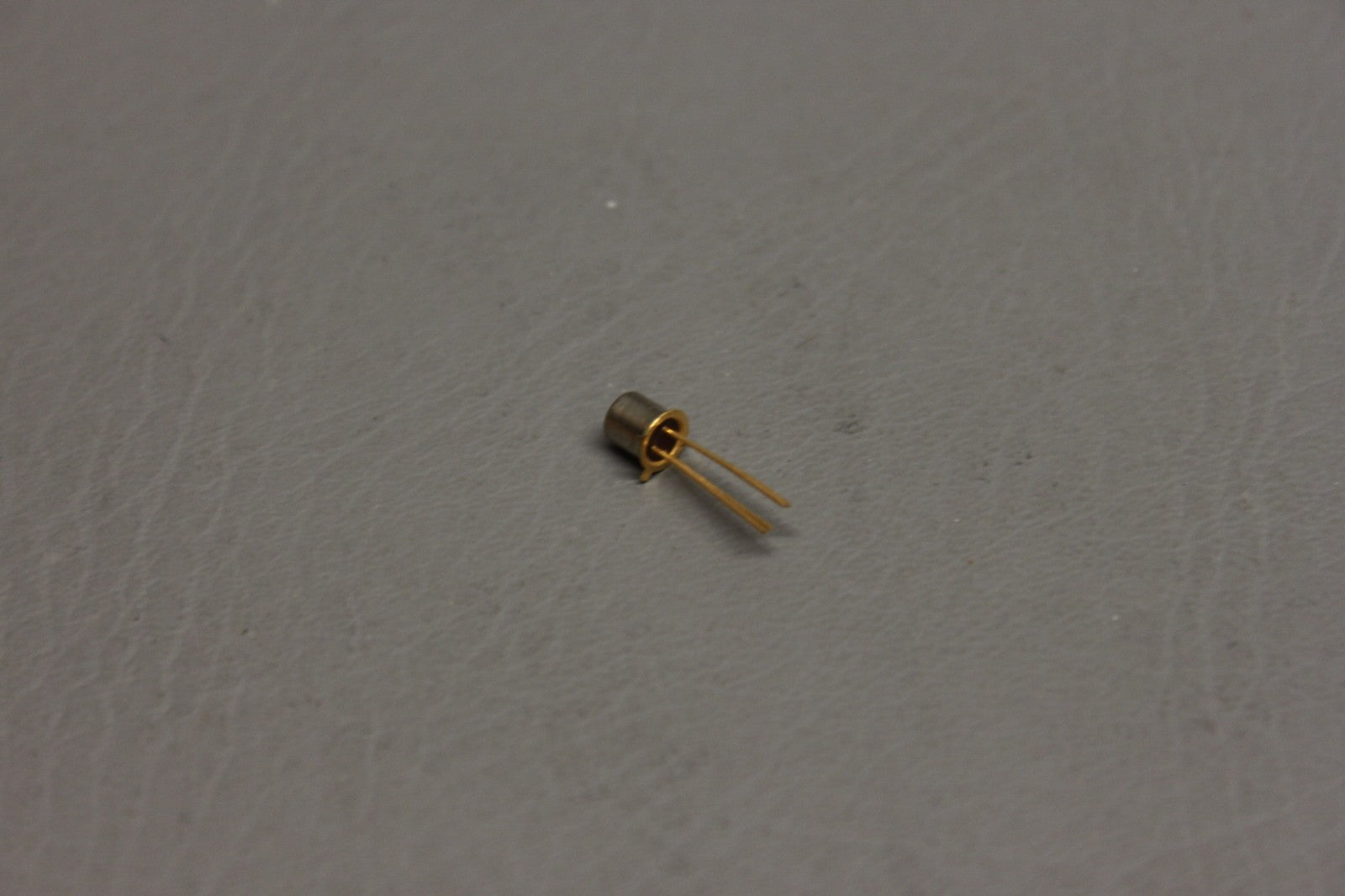 41123-00010 Aircraft Transistor