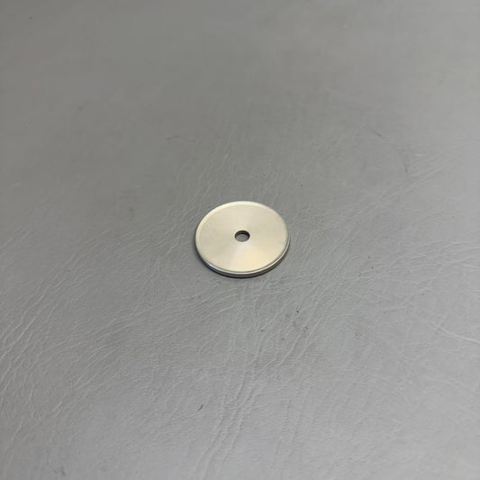 46749-000 Piper Plate