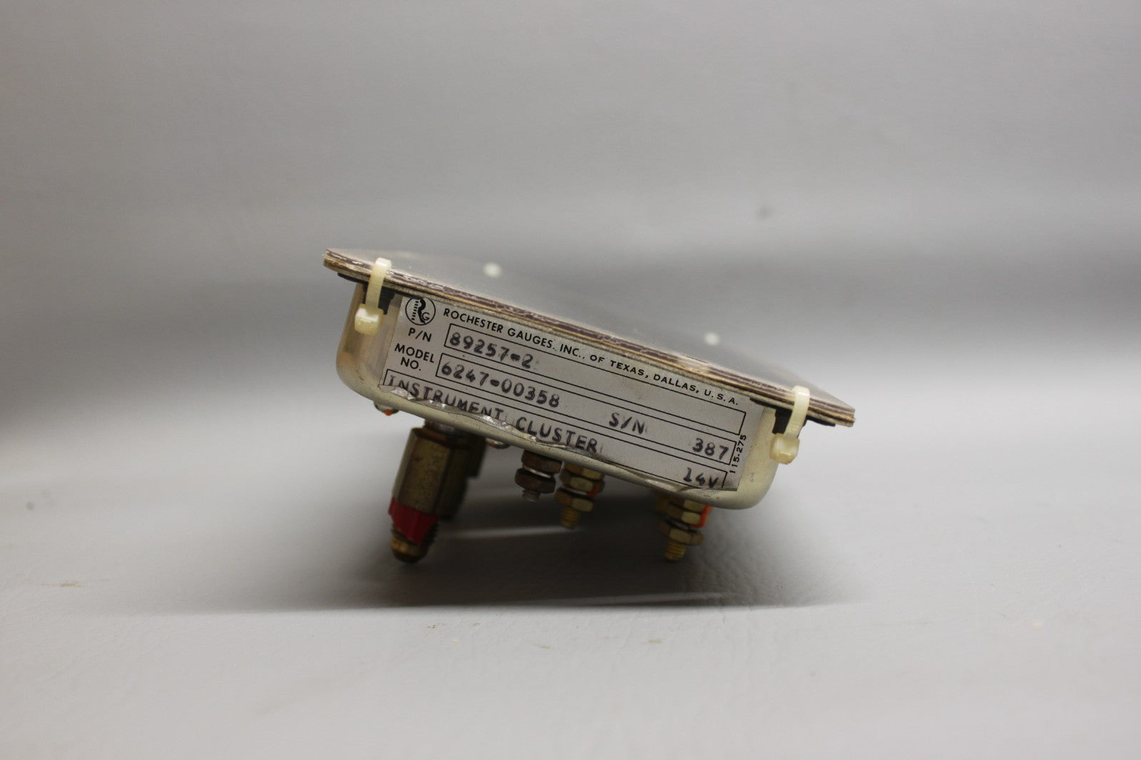89257-2 Rochester Instrument Cluster with Gauges