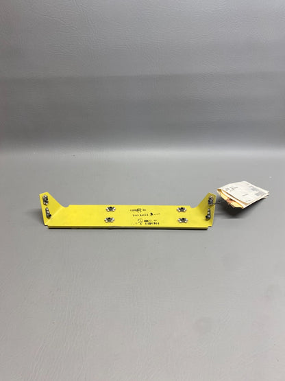 5814011-3 Cessna Bracket