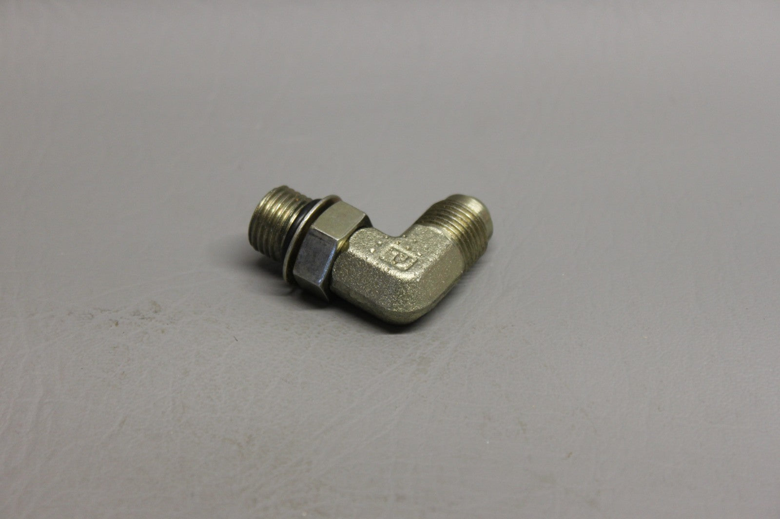 558-829 Piper Elbow 90 Degree