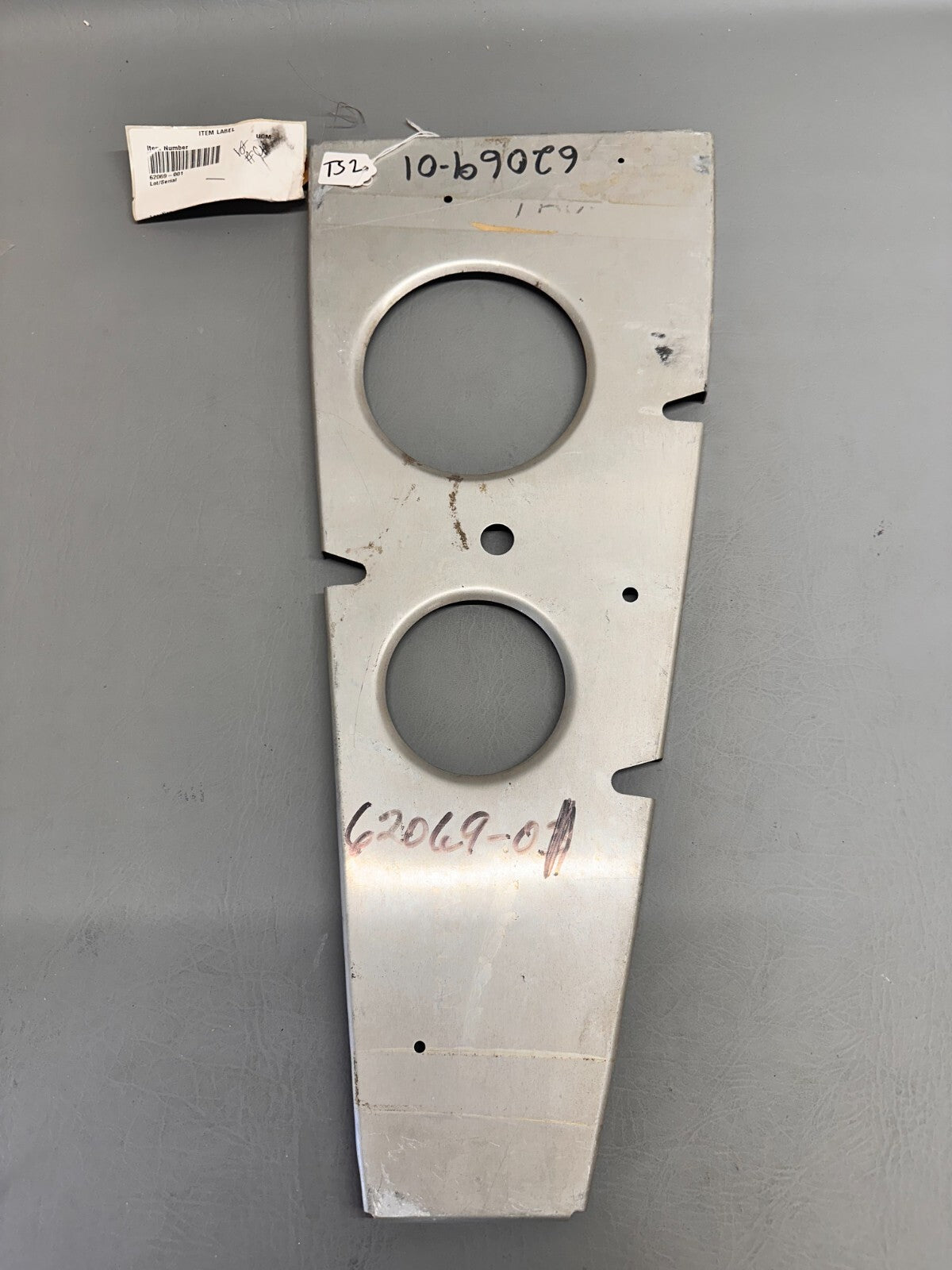 62069-001 Piper Rib