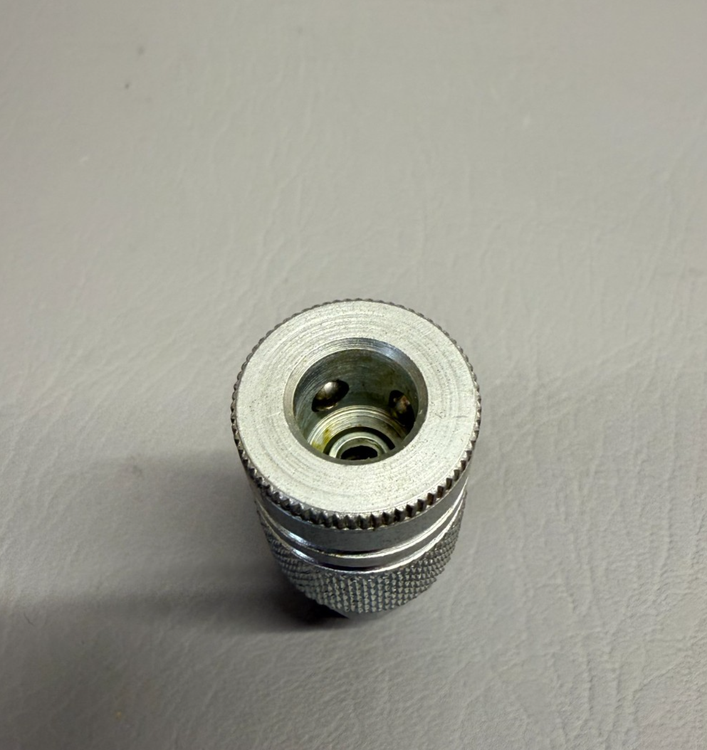 555-663 Piper Coupling