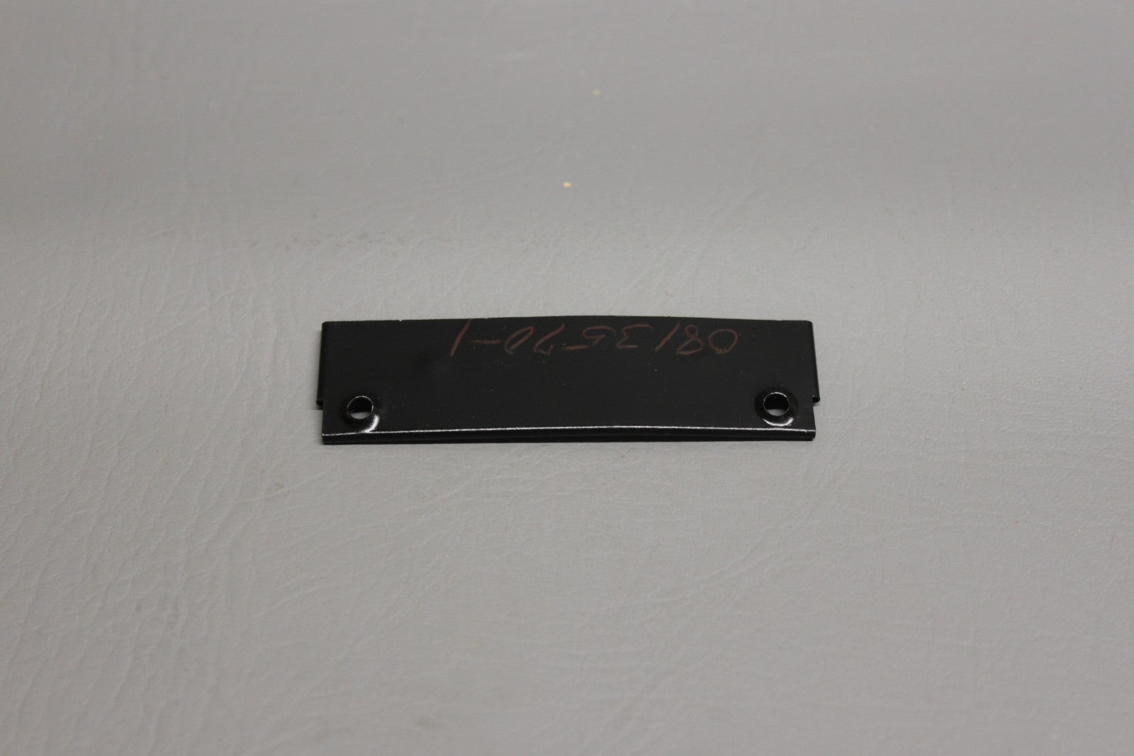 0813570-1 Cessna Holder